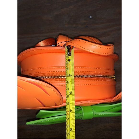 Loungefly NWT Disney Glow Face Minnie Pumpkin HALLOWEEN Backpack Purse - Picture 10 of 14